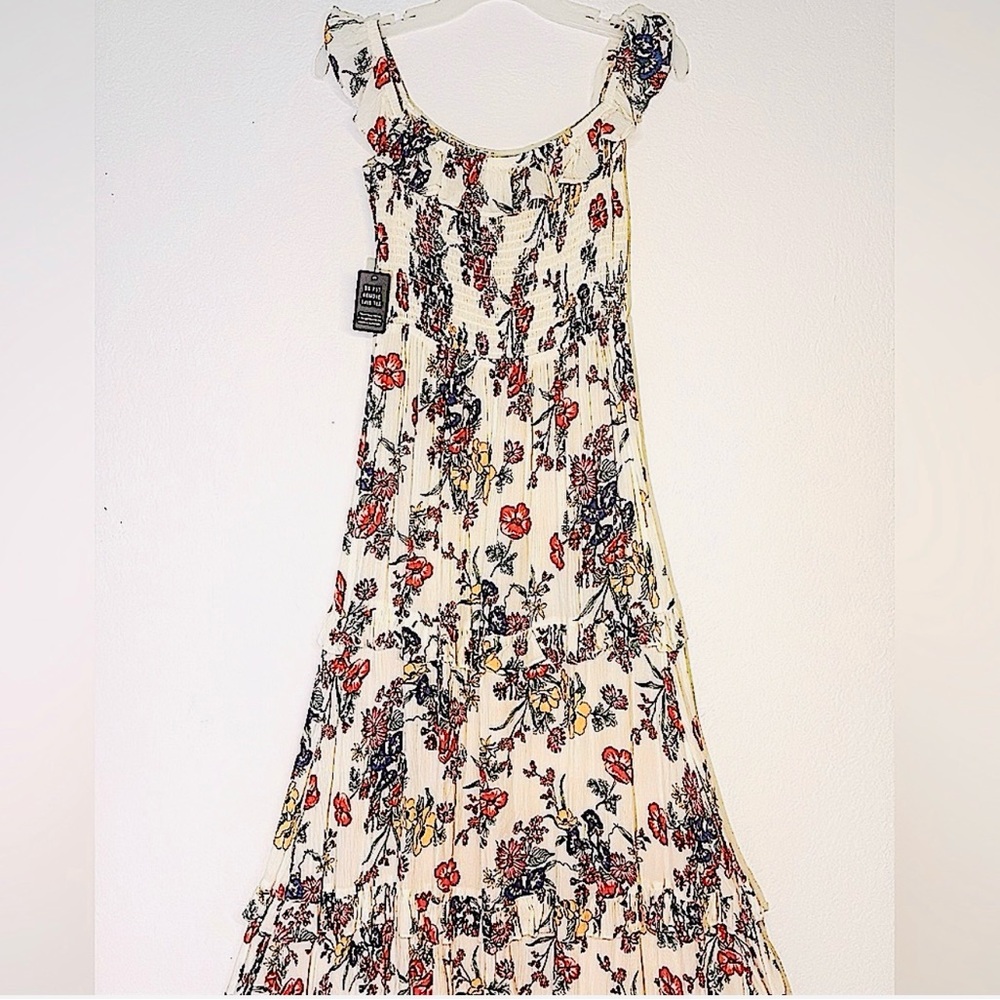 Express Floral Print Maxi Dress - Picture 2 of 3
